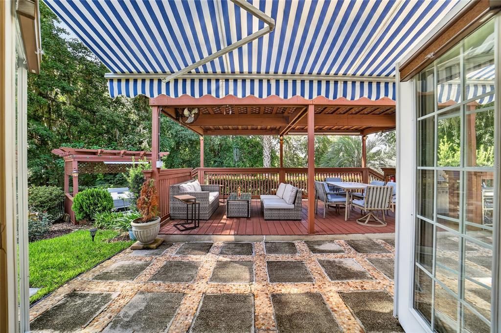For Sale: $675,000 (3 beds, 2 baths, 2455 Square Feet)