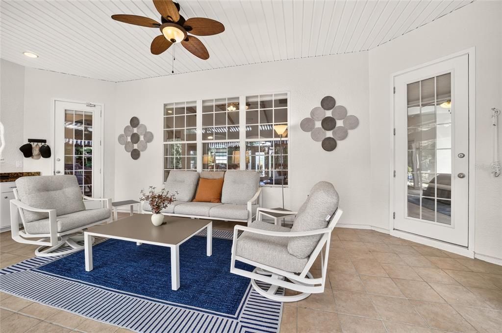 For Sale: $675,000 (3 beds, 2 baths, 2455 Square Feet)
