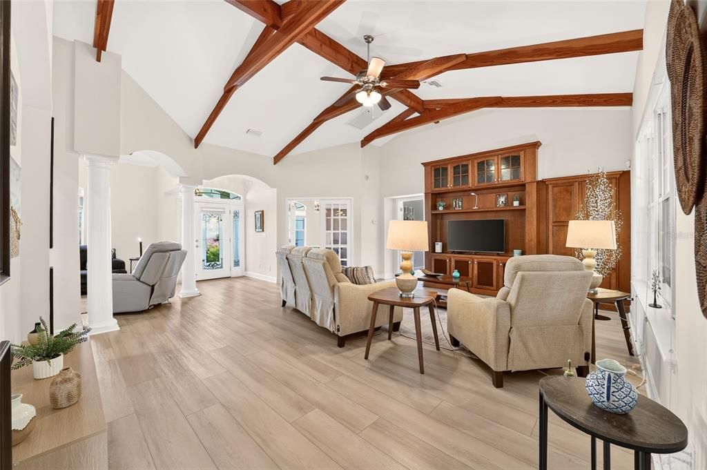 For Sale: $675,000 (3 beds, 2 baths, 2455 Square Feet)