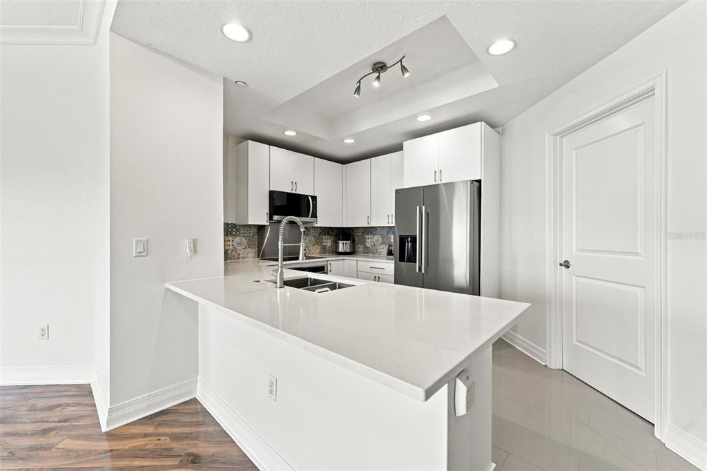 For Rent: $4,700 (2 beds, 2 baths, 1363 Square Feet)