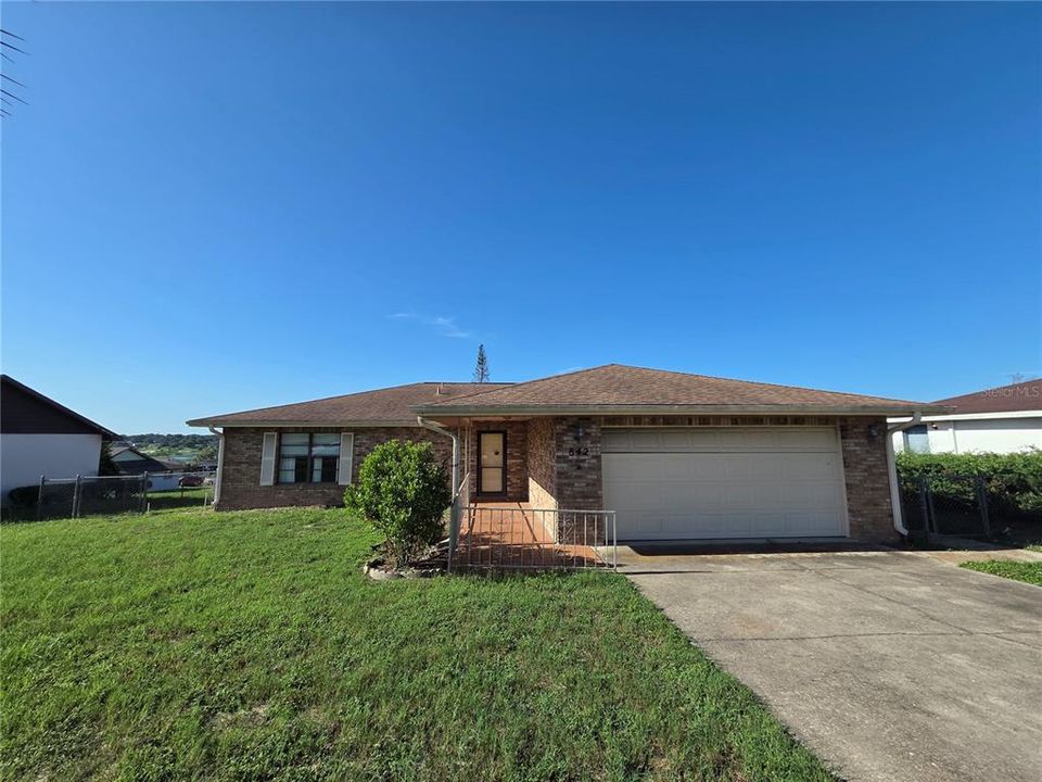 For Sale: $250,000 (3 beds, 2 baths, 1684 Square Feet)