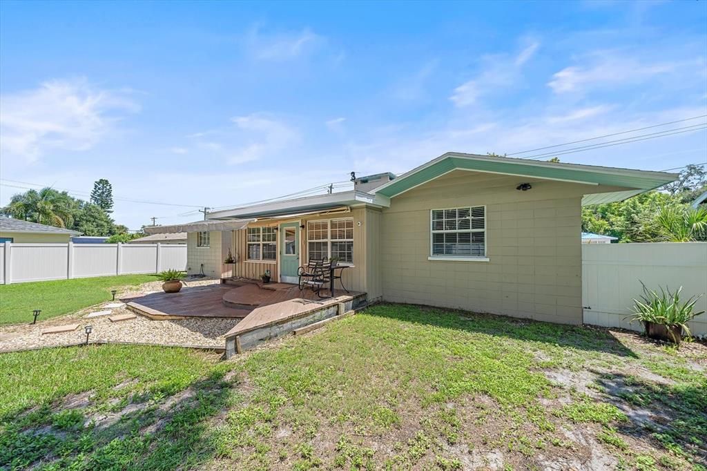 For Sale: $340,000 (3 beds, 1 baths, 1517 Square Feet)