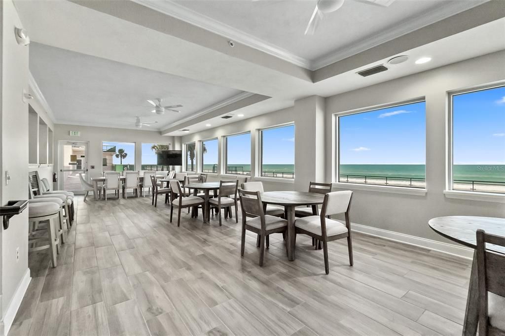 For Sale: $659,000 (3 beds, 3 baths, 2072 Square Feet)