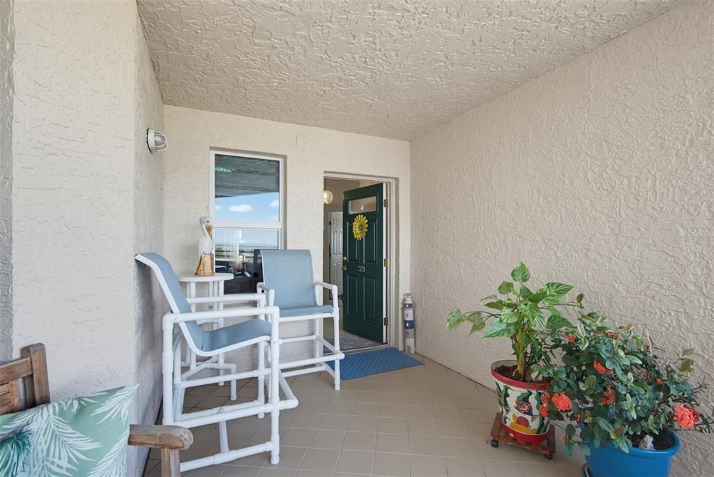 For Sale: $659,000 (3 beds, 3 baths, 2072 Square Feet)