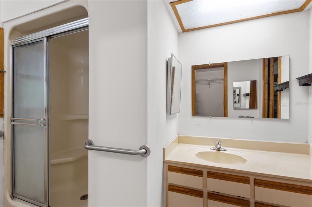 En Venta: $365,000 (2 camas, 3 baños, 1050 Pies cuadrados)