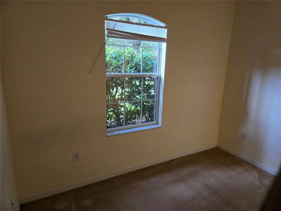 For Sale: $299,999 (4 beds, 2 baths, 2243 Square Feet)