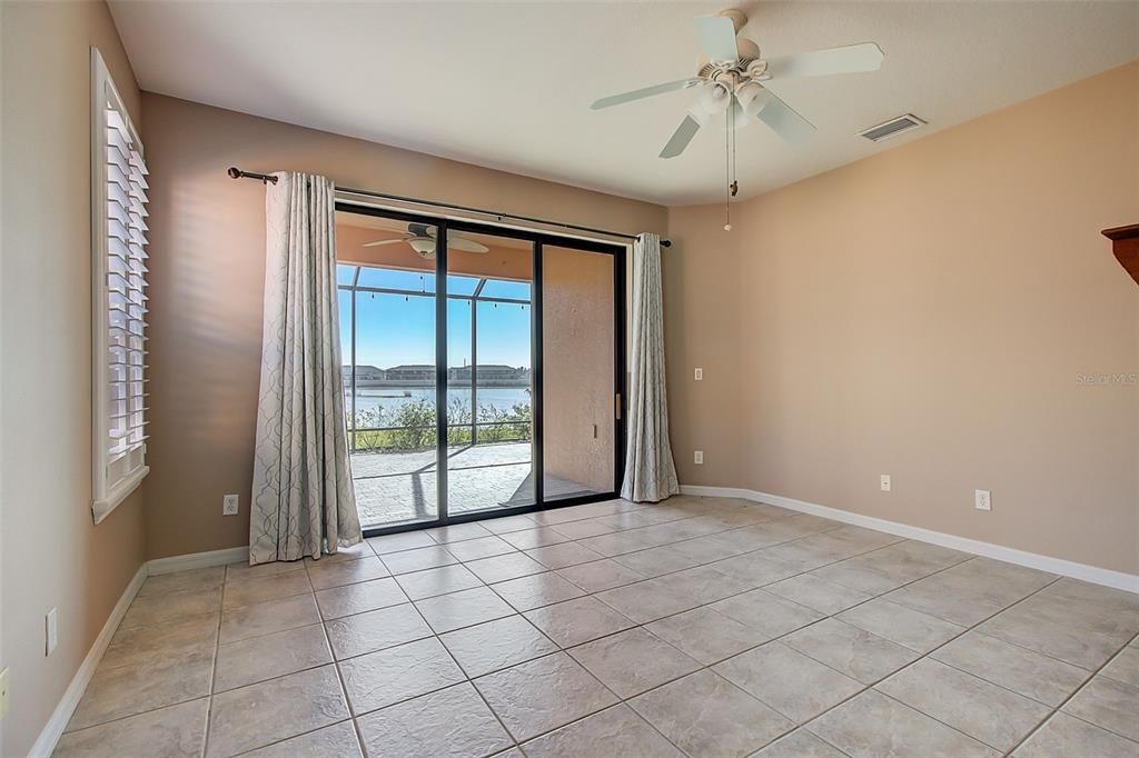 For Sale: $274,900 (2 beds, 2 baths, 1393 Square Feet)