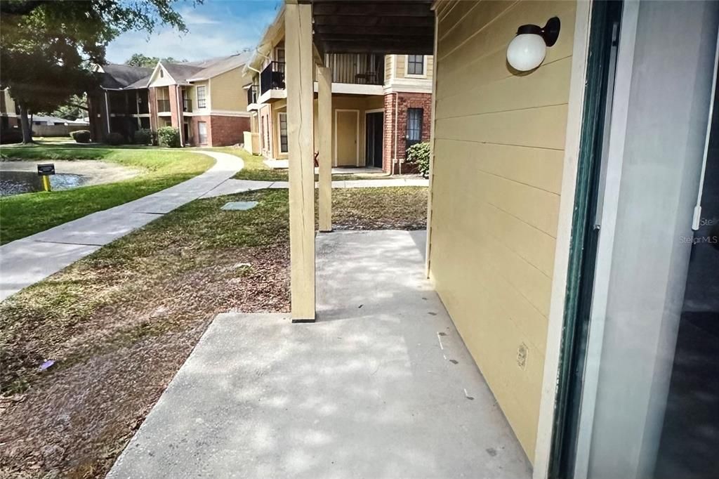 For Rent: $1,500 (1 beds, 1 baths, 684 Square Feet)