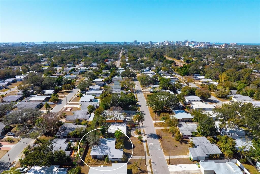Active With Contract: $185,000 (3 beds, 2 baths, 1296 Square Feet)