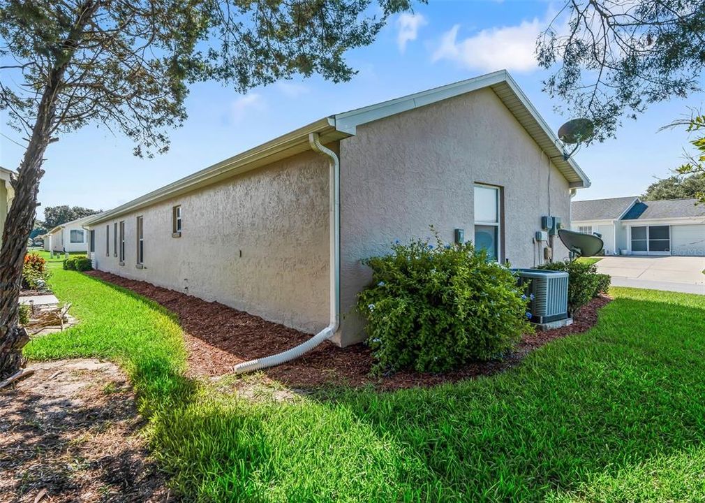 For Sale: $269,000 (3 beds, 2 baths, 1453 Square Feet)