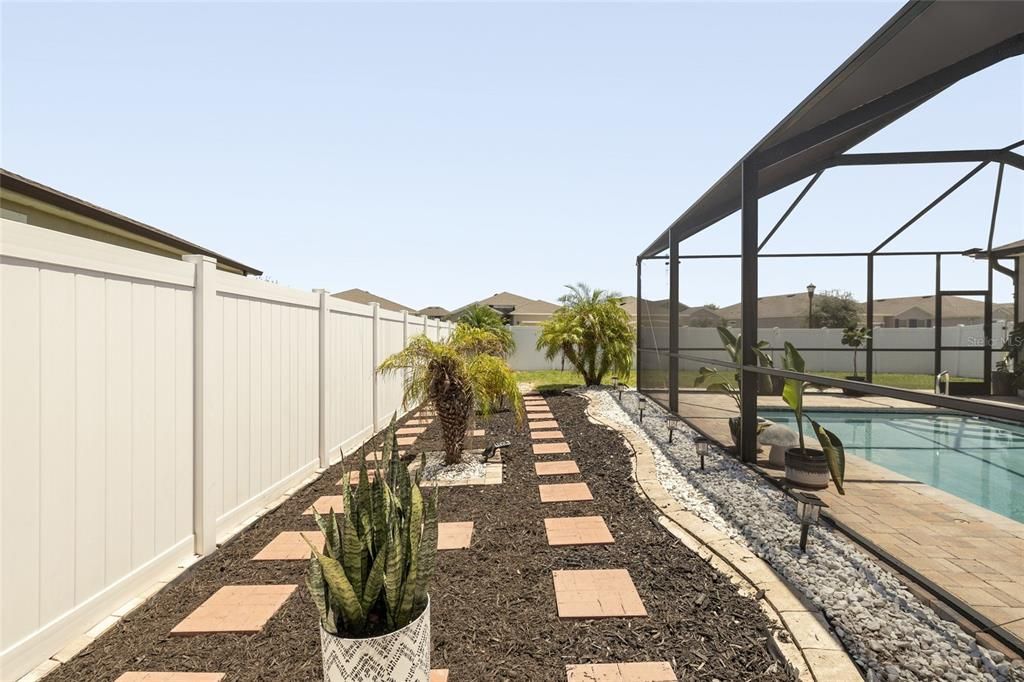 For Sale: $430,000 (3 beds, 2 baths, 1812 Square Feet)