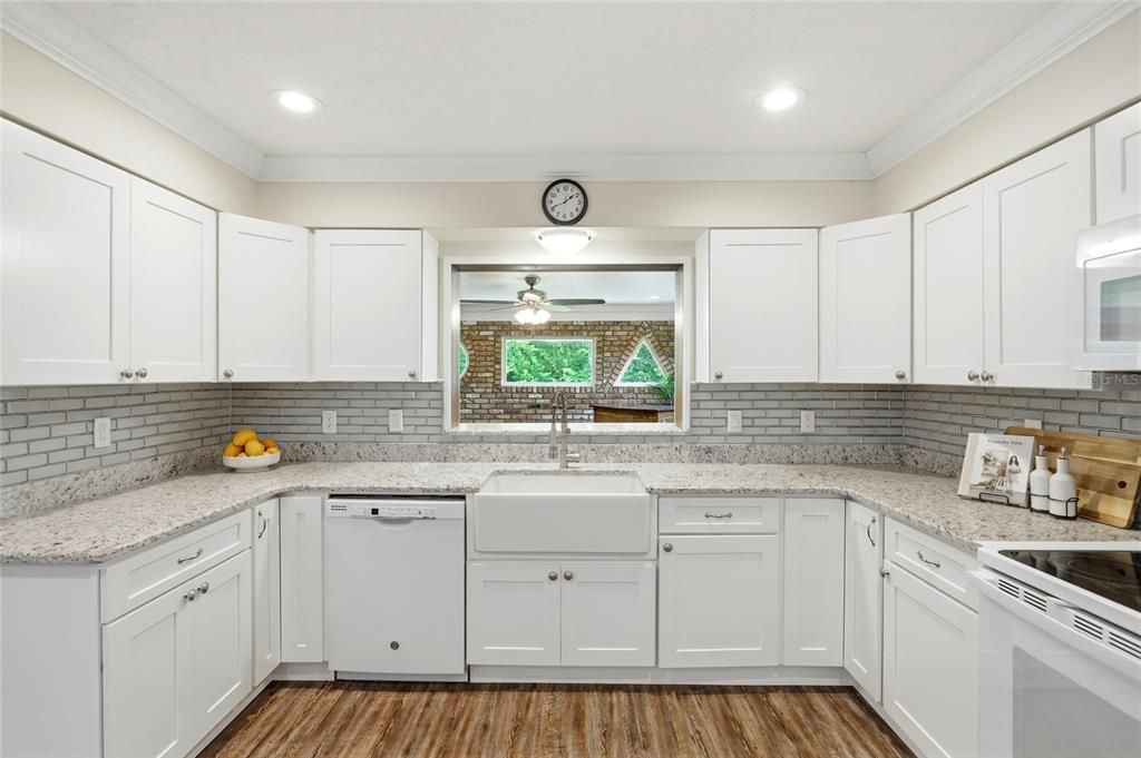 For Sale: $859,000 (4 beds, 2 baths, 3145 Square Feet)