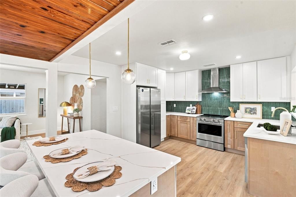 En Venta: $549,900 (3 camas, 2 baños, 1747 Pies cuadrados)