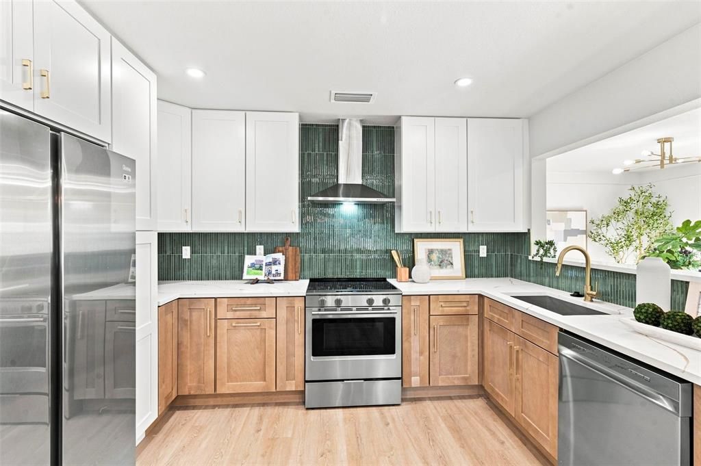 En Venta: $549,900 (3 camas, 2 baños, 1747 Pies cuadrados)