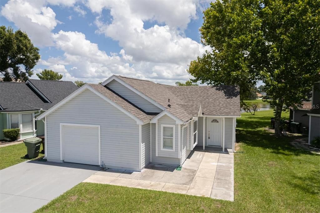For Sale: $309,000 (3 beds, 2 baths, 1233 Square Feet)