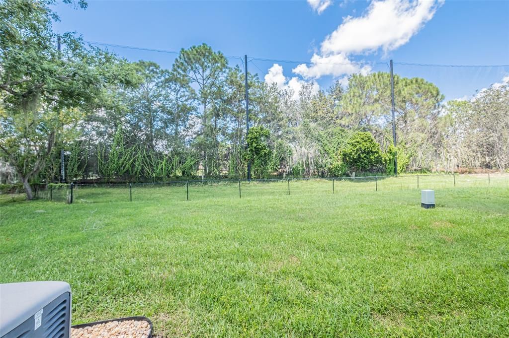 For Sale: $379,000 (2 beds, 2 baths, 1450 Square Feet)