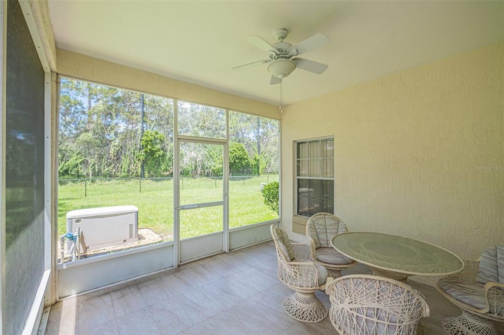 For Sale: $379,000 (2 beds, 2 baths, 1450 Square Feet)