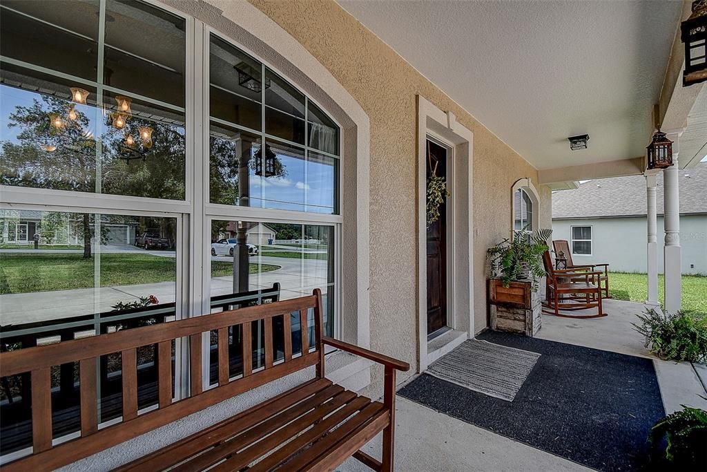 En Venta: $374,900 (4 camas, 2 baños, 1766 Pies cuadrados)