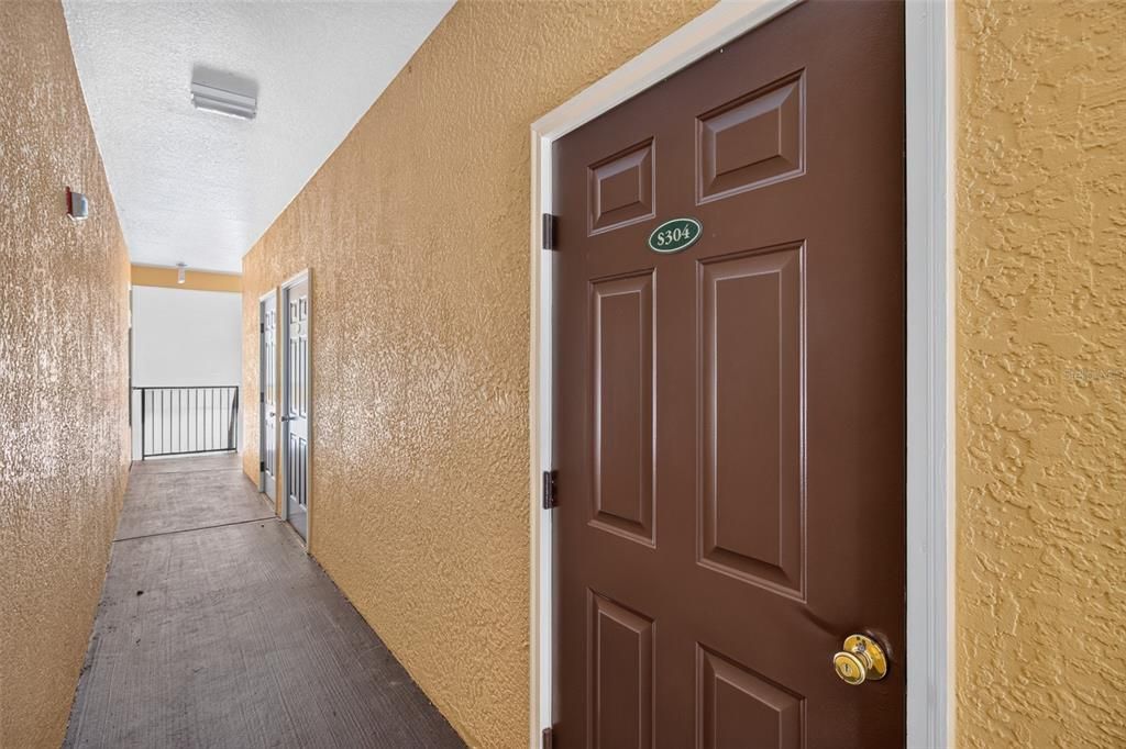 En Venta: $224,900 (2 camas, 2 baños, 925 Pies cuadrados)