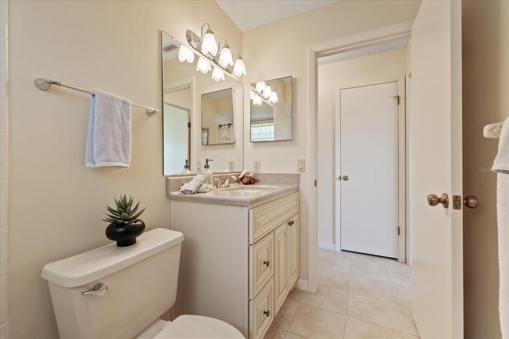 For Sale: $299,000 (3 beds, 2 baths, 1412 Square Feet)