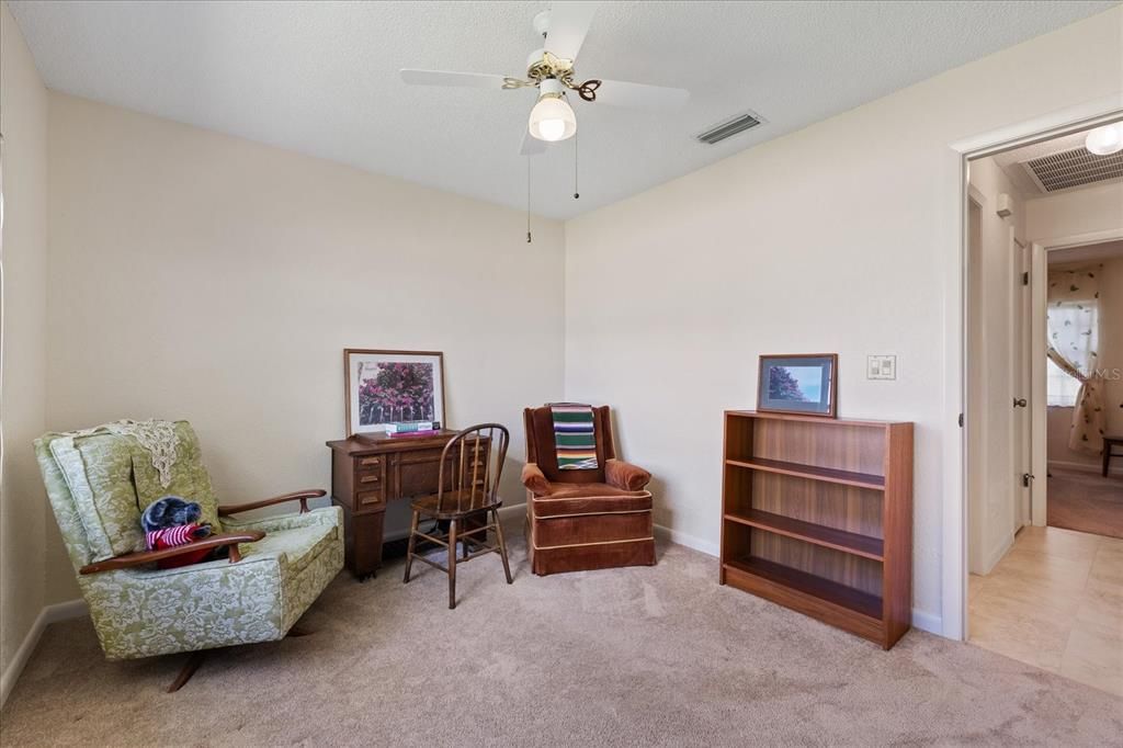 For Sale: $299,000 (3 beds, 2 baths, 1412 Square Feet)