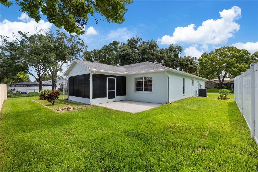 For Sale: $299,000 (3 beds, 2 baths, 1412 Square Feet)