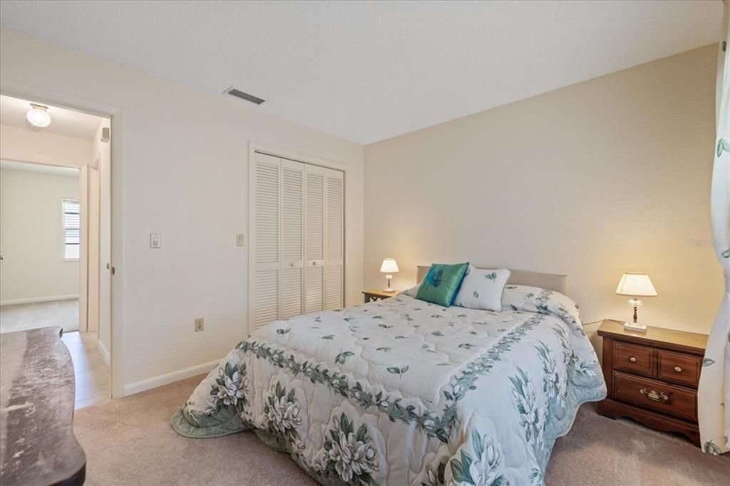 For Sale: $299,000 (3 beds, 2 baths, 1412 Square Feet)