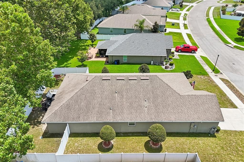 En Venta: $369,900 (4 camas, 3 baños, 2217 Pies cuadrados)