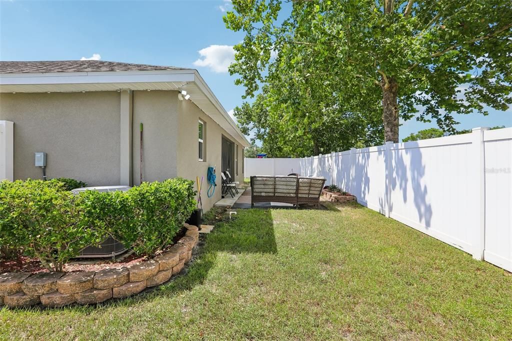 En Venta: $369,900 (4 camas, 3 baños, 2217 Pies cuadrados)