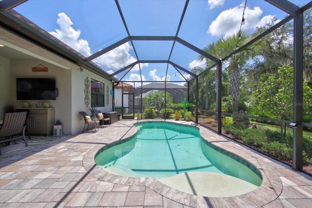 For Sale: $824,900 (2 beds, 2 baths, 1930 Square Feet)