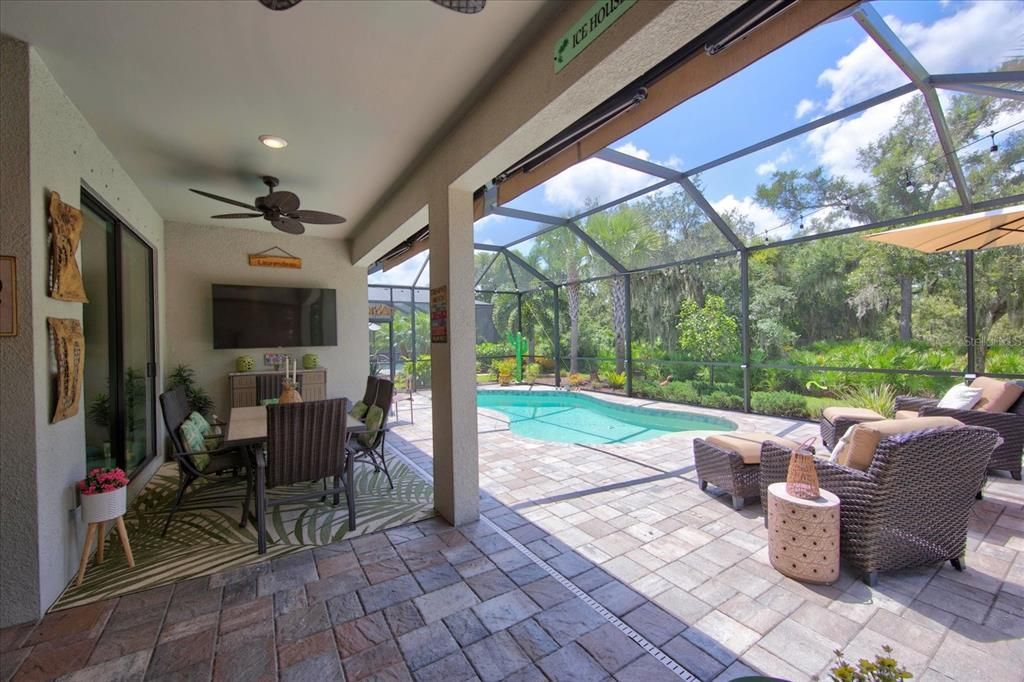 For Sale: $824,900 (2 beds, 2 baths, 1930 Square Feet)