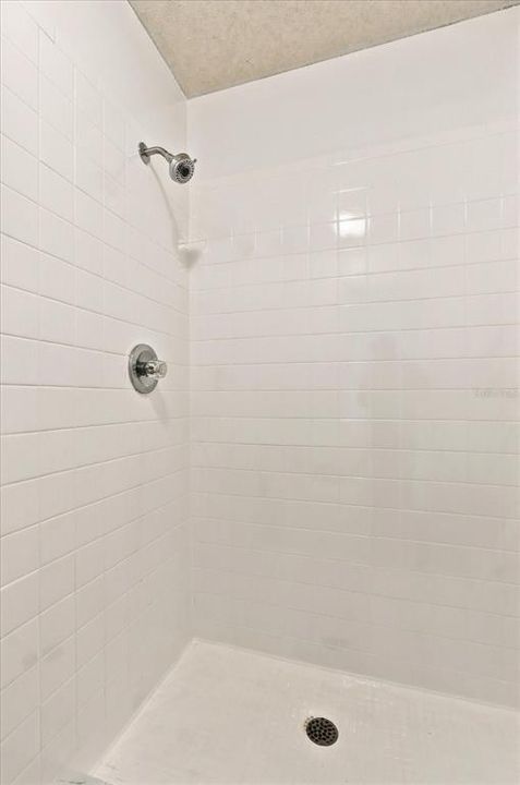 En Venta: $239,900 (3 camas, 2 baños, 1363 Pies cuadrados)