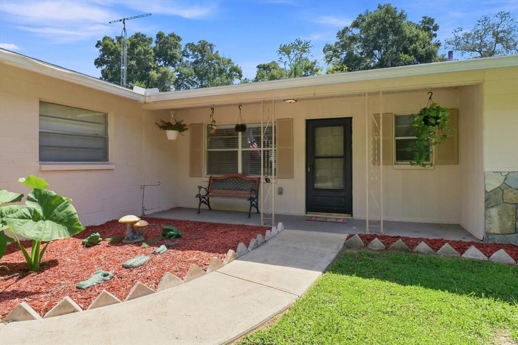 En Venta: $239,900 (3 camas, 2 baños, 1363 Pies cuadrados)