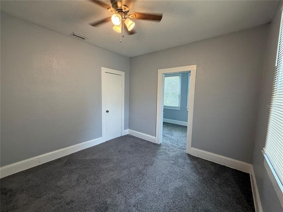 В аренду: $1,399 (3 спален, 1 ванн, 904 Квадратных фут)