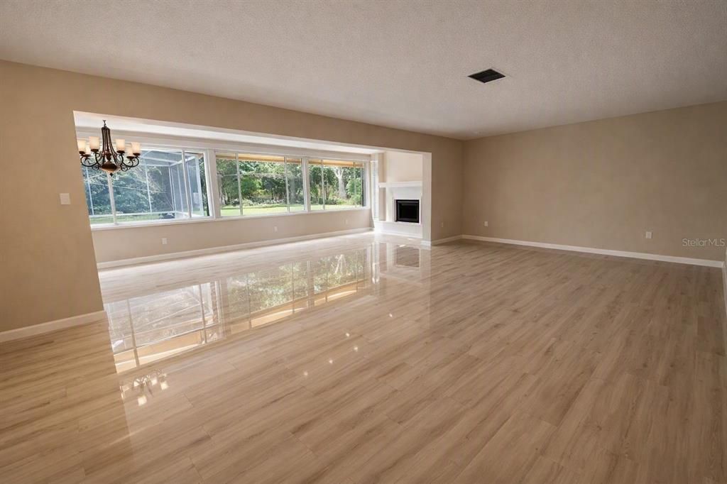 For Rent: $4,199 (3 beds, 2 baths, 2307 Square Feet)