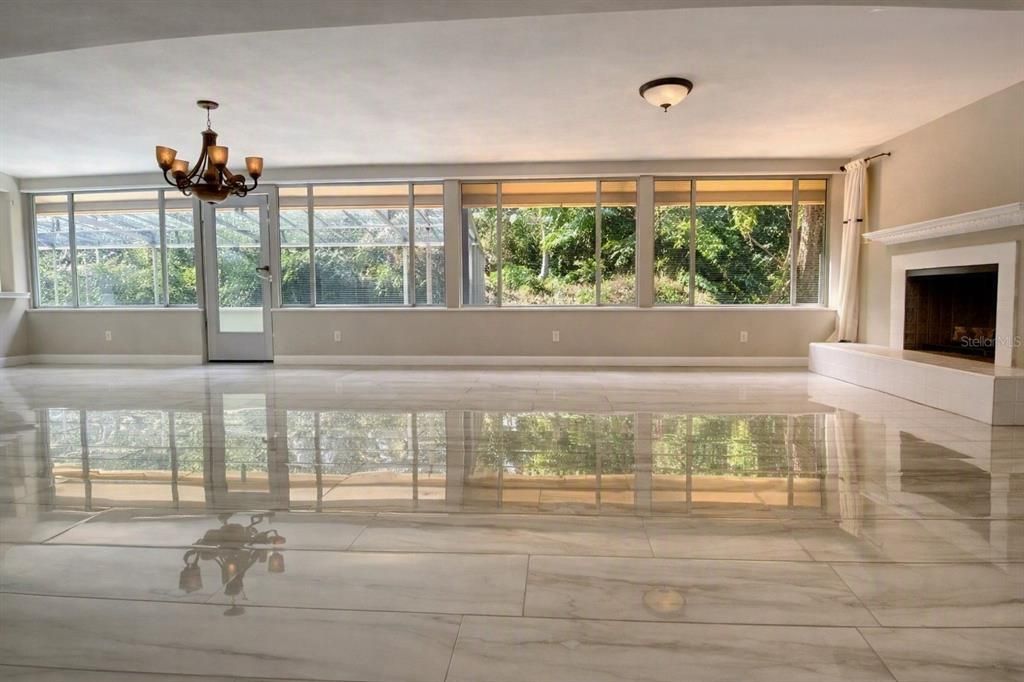 For Rent: $4,199 (3 beds, 2 baths, 2307 Square Feet)