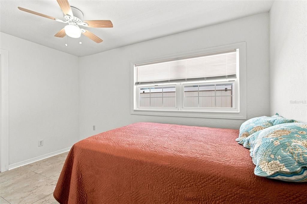 For Sale: $499,900 (6 beds, 4 baths, 2190 Square Feet)