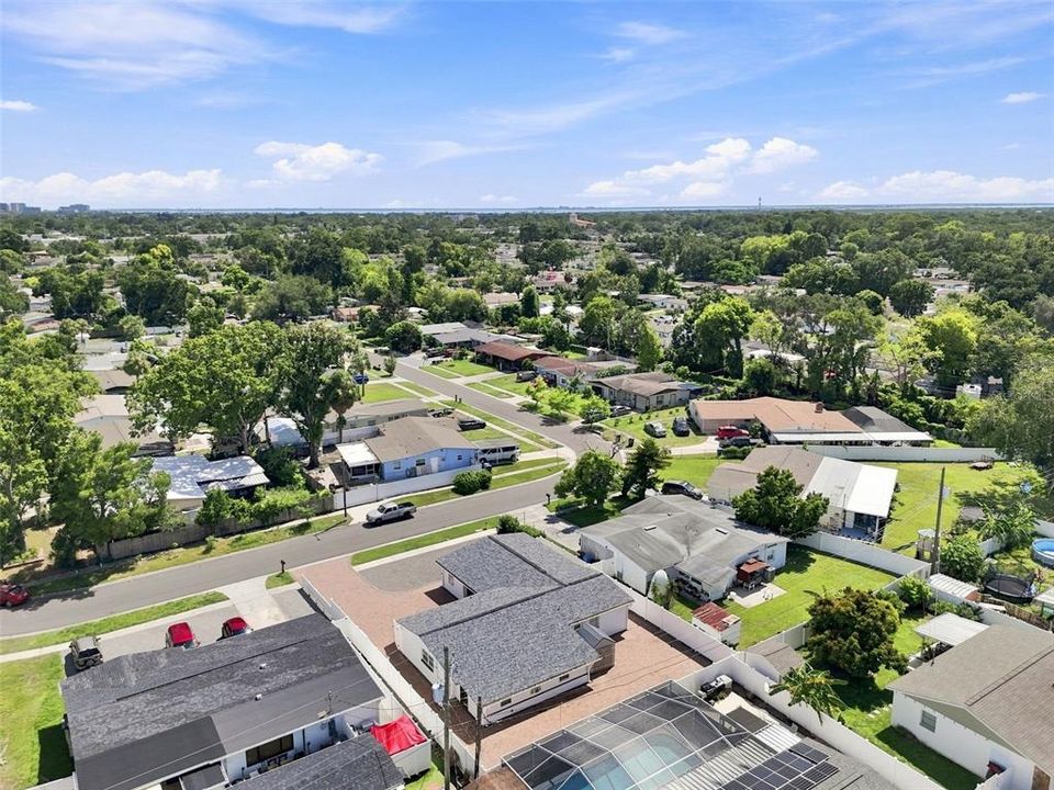 For Sale: $499,900 (6 beds, 4 baths, 2190 Square Feet)