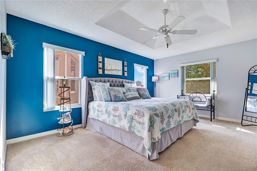 For Sale: $315,000 (3 beds, 2 baths, 1937 Square Feet)