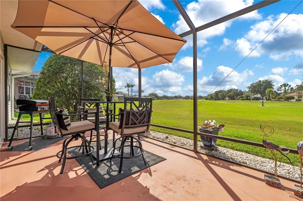 For Sale: $315,000 (3 beds, 2 baths, 1937 Square Feet)