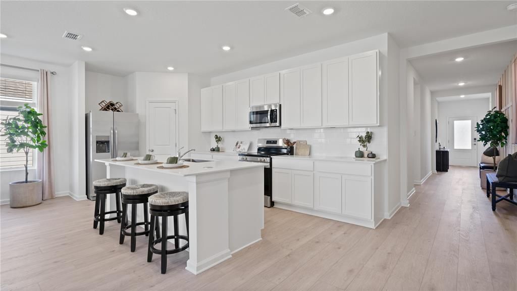 For Sale: $384,490 (4 beds, 2 baths, 1872 Square Feet)