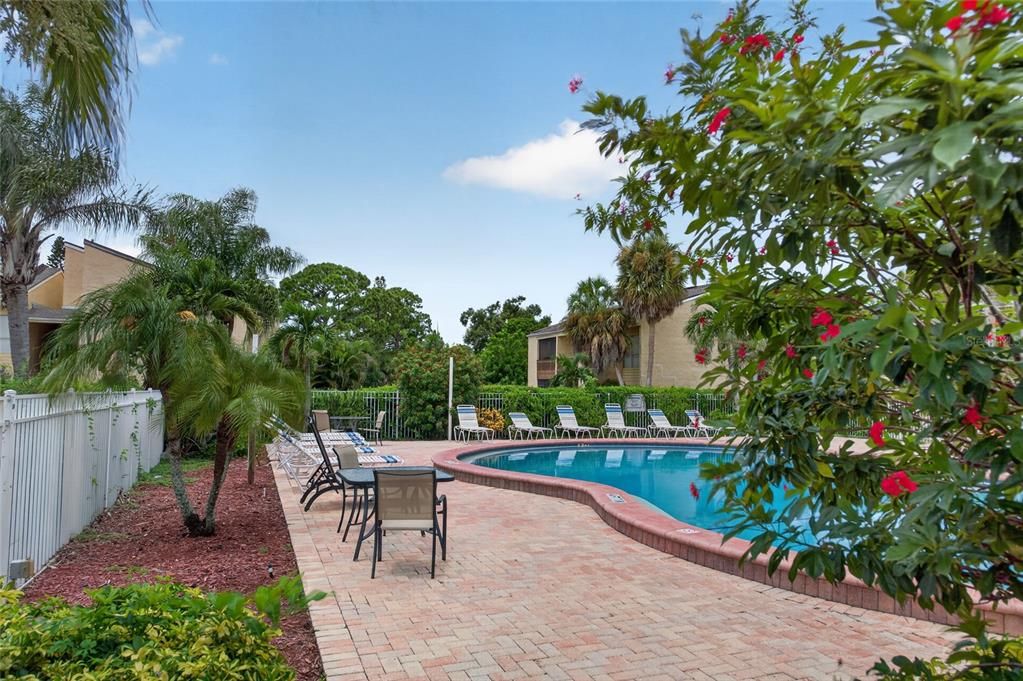 For Sale: $170,000 (3 beds, 2 baths, 1200 Square Feet)