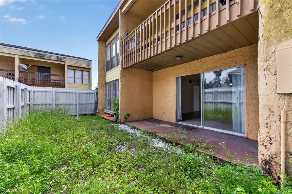 For Sale: $170,000 (3 beds, 2 baths, 1200 Square Feet)