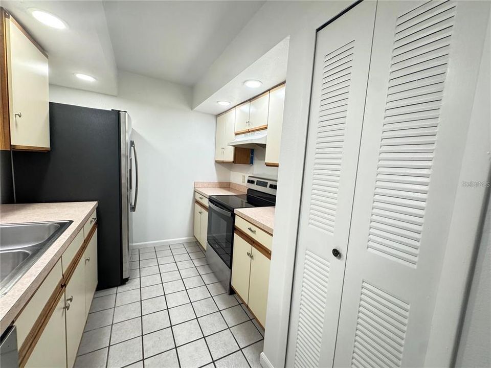 For Rent: $1,575 (2 beds, 2 baths, 1224 Square Feet)