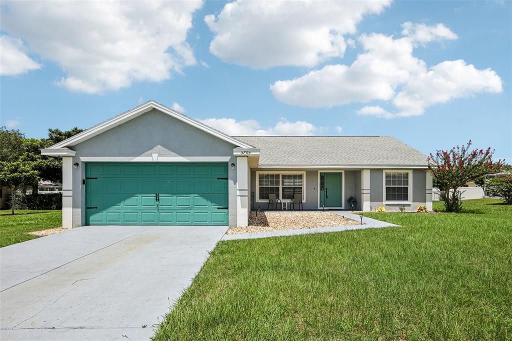 For Sale: $270,000 (3 beds, 2 baths, 1531 Square Feet)