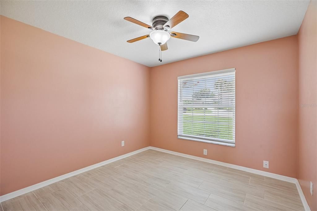 For Sale: $270,000 (3 beds, 2 baths, 1531 Square Feet)