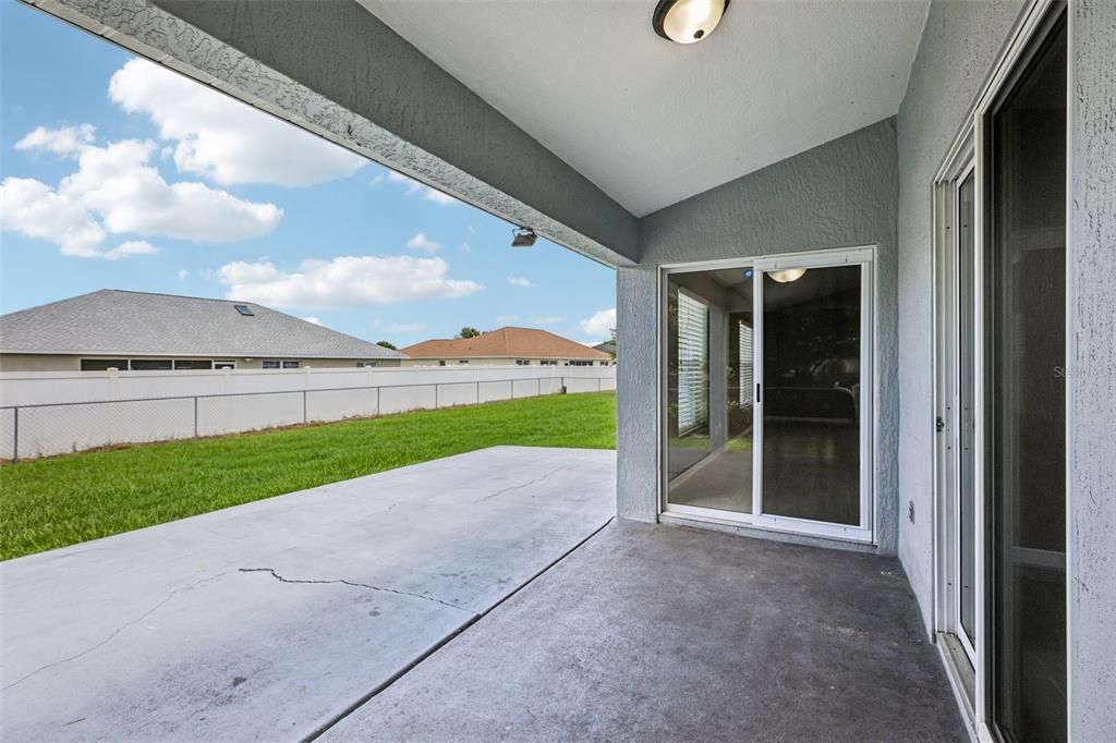 For Sale: $270,000 (3 beds, 2 baths, 1531 Square Feet)