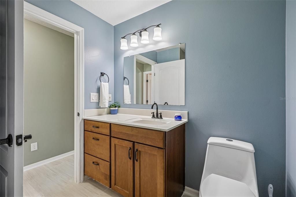 For Sale: $270,000 (3 beds, 2 baths, 1531 Square Feet)