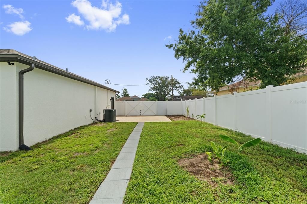 For Sale: $479,990 (4 beds, 2 baths, 2020 Square Feet)