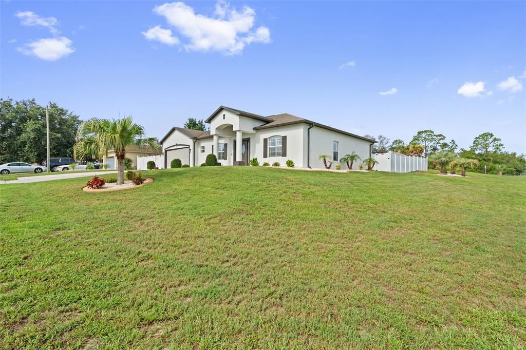For Sale: $479,990 (4 beds, 2 baths, 2020 Square Feet)